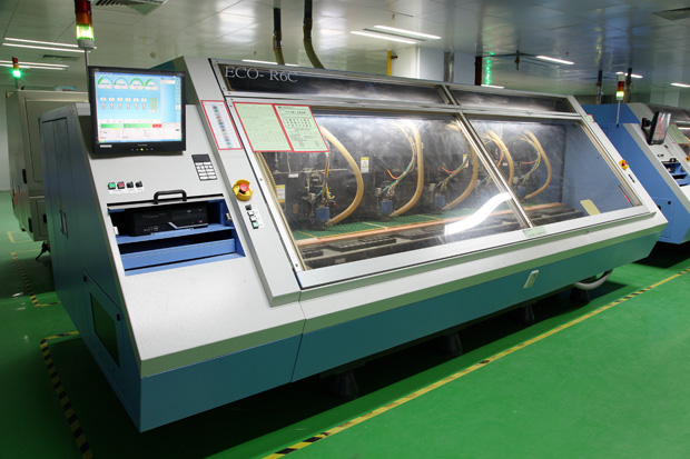 大船PCB成型機(jī)